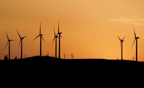 Groene energie, windparken windturbines — Stockfoto