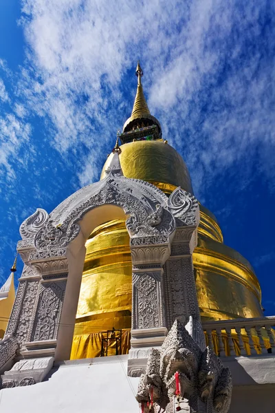 Golden pagoda — Stock Photo, Image