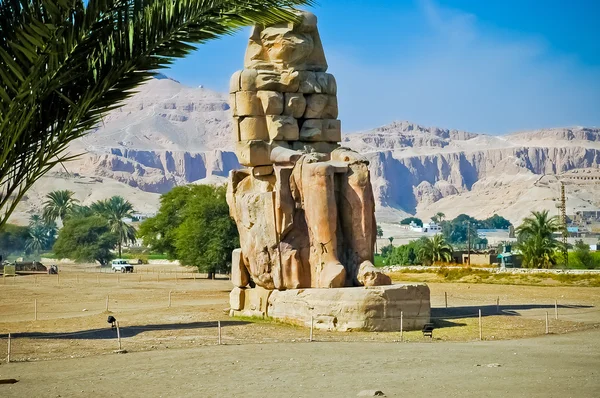 Colossi di Memnon a Tebe (Luxor ) — Foto Stock