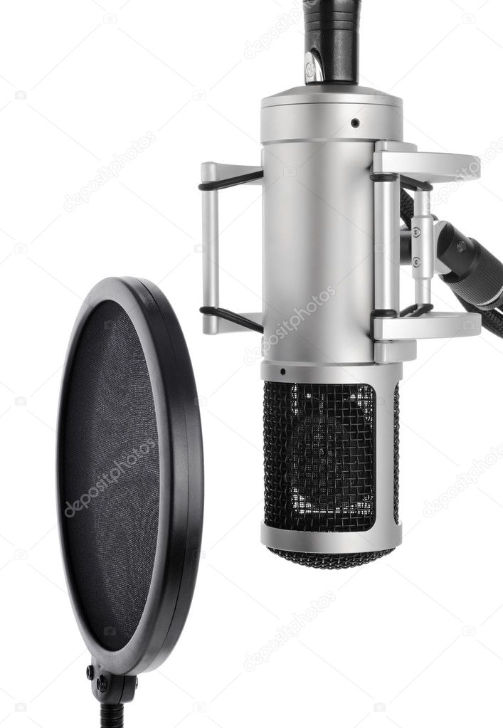 Studio microphone with pop filter