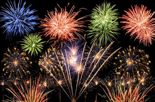 Spektakuläres Feuerwerk — Stockfoto