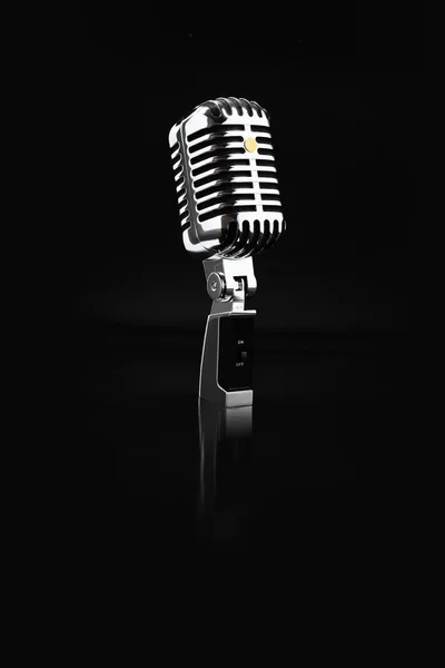 Microfone profissional da idade 50Th — Fotografia de Stock