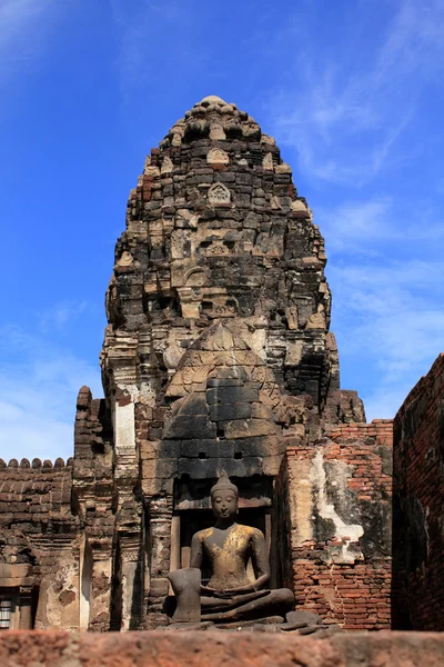 Imagen de Buda en Pagoda Lopburi de Tailandia — Foto de Stock
