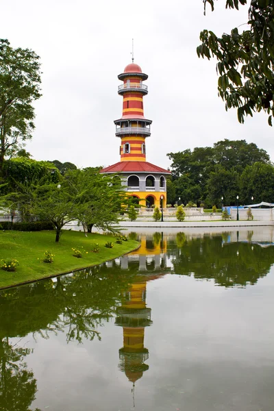 Ho wi thun thatna i bang pa-in palace — Stockfoto