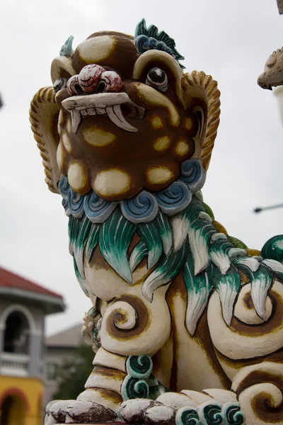 Chinese Sculpture Lion in Bang Pa-in Palace — Stock Photo, Image