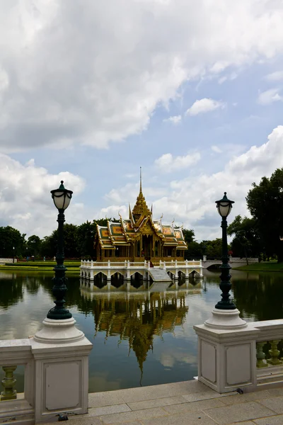 Bang Pa-In Palace Aisawan Thipya-Art Ayutthaya Tailândia — Fotografia de Stock
