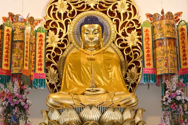 Goldenes Buddha-Bild — Stockfoto