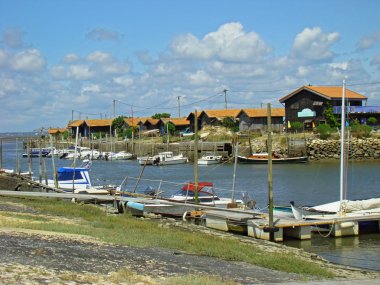 The port of oyster farmers at Arcachon clipart