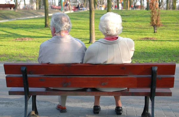 Egy pár, az idősek — Stock Fotó