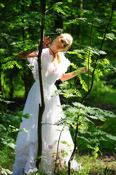 Portrait of romantic woman at fairy forest — Stock Photo, Image