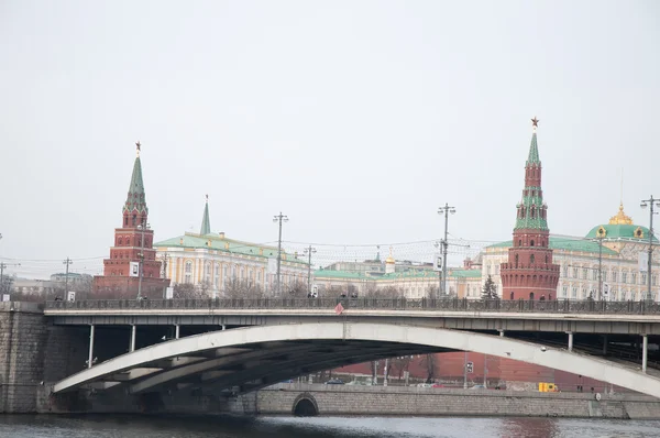Landschap rivier Moskou en kremlin — Stockfoto