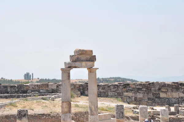 Ερείπια Του Θεάτρου Της Αρχαιοελληνικής Τεχνοτροπίας Στην Ιεράπολη Τουρκία — Φωτογραφία Αρχείου
