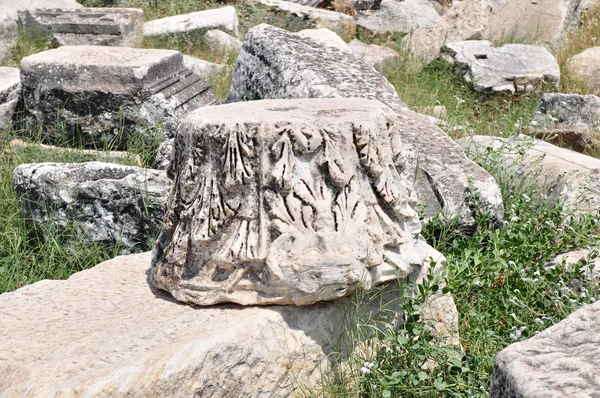 Ruina de Hierápolis cerca de Pamukkale, Turquía . — Foto de Stock