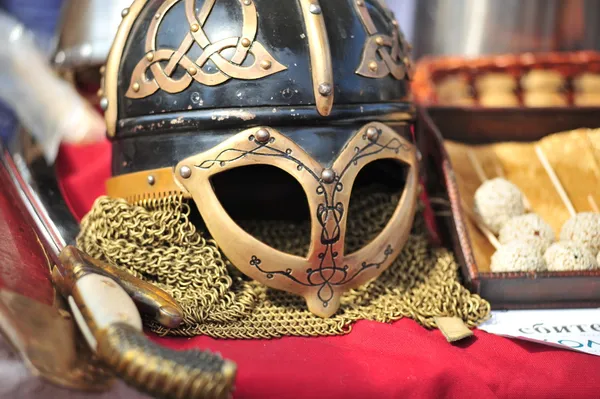 Шлем викингов — стоковое фото