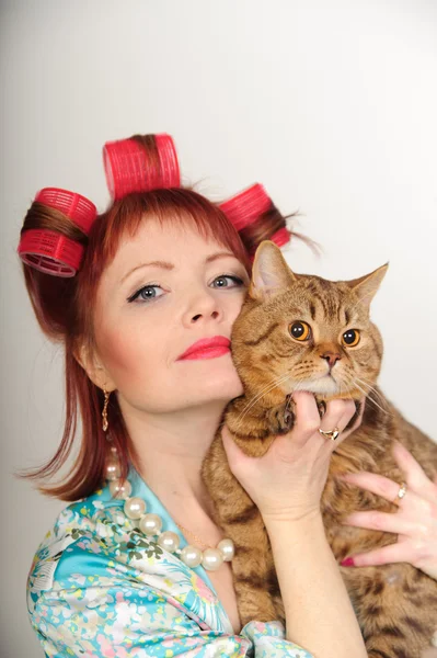猫と主婦の肖像画 — ストック写真