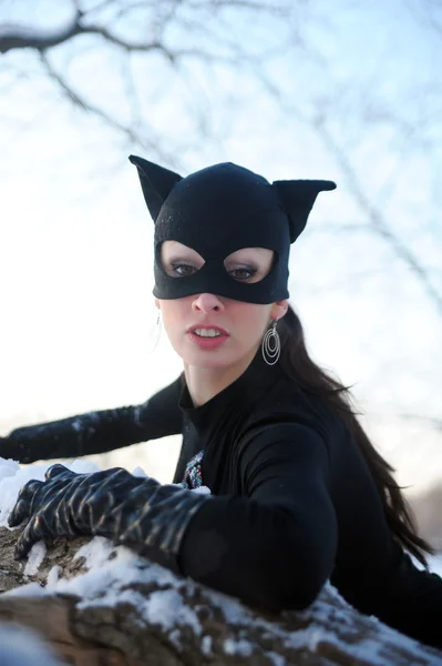 Schöne Junge Frau Mit Catsuit Und Maske — Stockfoto