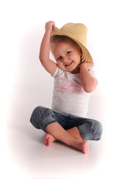 Kislány szalma kalap — Stock Fotó