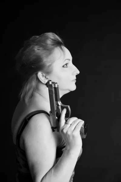 Γυναίκα με όπλο. — Φωτογραφία Αρχείου