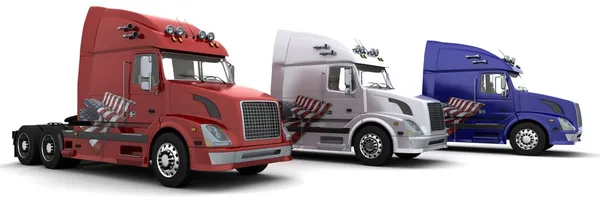 3 semi-caminhões americanos com bandeira — Fotografia de Stock