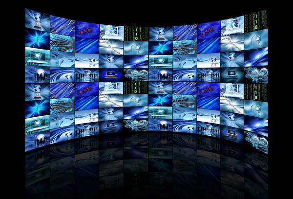 Multi-Screens mit Geschäftsbildern — Stockfoto