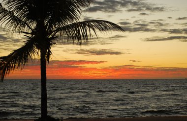 Sunset in nosy be'