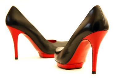 yüksek topuk ayakkabı, kırmızı ve siyah
