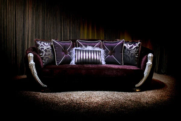 Sofá lila — Foto de Stock