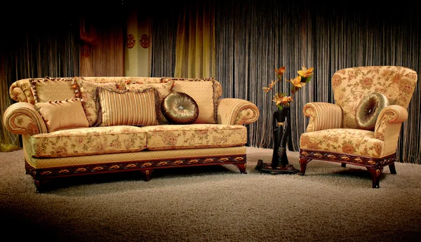 Sofá vintage y sillón — Foto de Stock