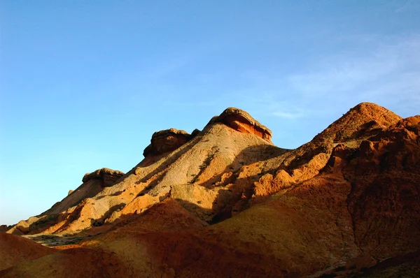 Krajobraz Gór Kolorowy Rano — Zdjęcie stockowe