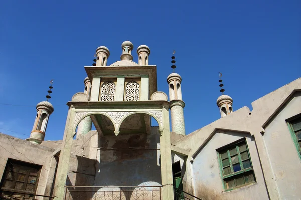 Markah Tanah Masjid Bersejarah Sinkiang Cina Dengan Langit Biru Sebagai — Stok Foto
