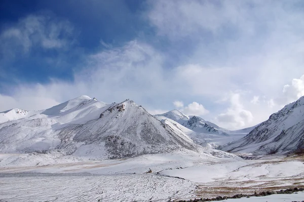 Paesaggio Montagne Neve Inverno — Foto Stock