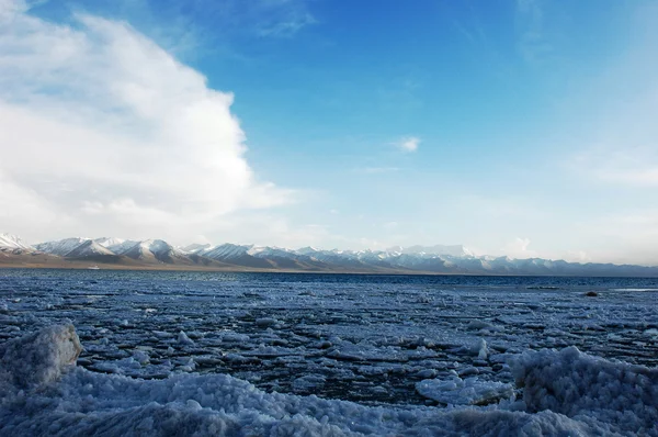 Krajobraz Niebieski Lód Jeziora Tybecie — Zdjęcie stockowe