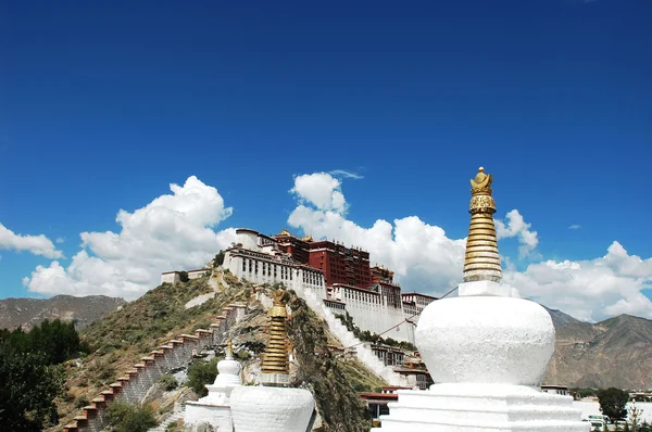 Palacio de Potala en Lhasa Tíbet —  Fotos de Stock