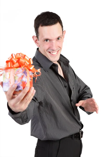 A srác egy ajándék elszigetelt fehér background — Stock Fotó