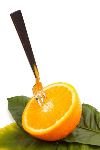 Cortar naranja con un tapón — Foto de Stock