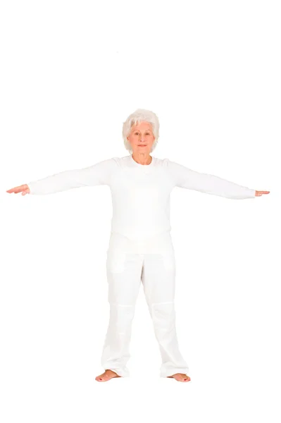 Stara kobieta sprawia, że gimnastyka — Zdjęcie stockowe