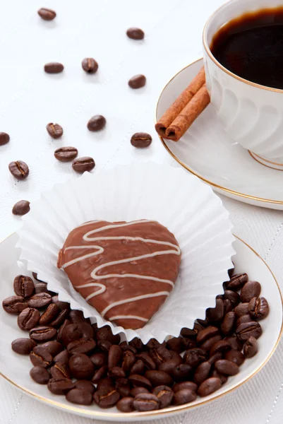 Espresso-Kaffee mit Keksen — Stockfoto