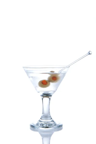 Klassieke Martini Cocktail Met Jenever Droge Vermout Drie Olijven Met — Stockfoto