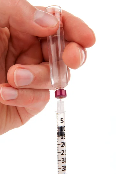 Main Médecin Tenant Flacon Insuline Seringue Préparant Pour Injection Isolée — Photo