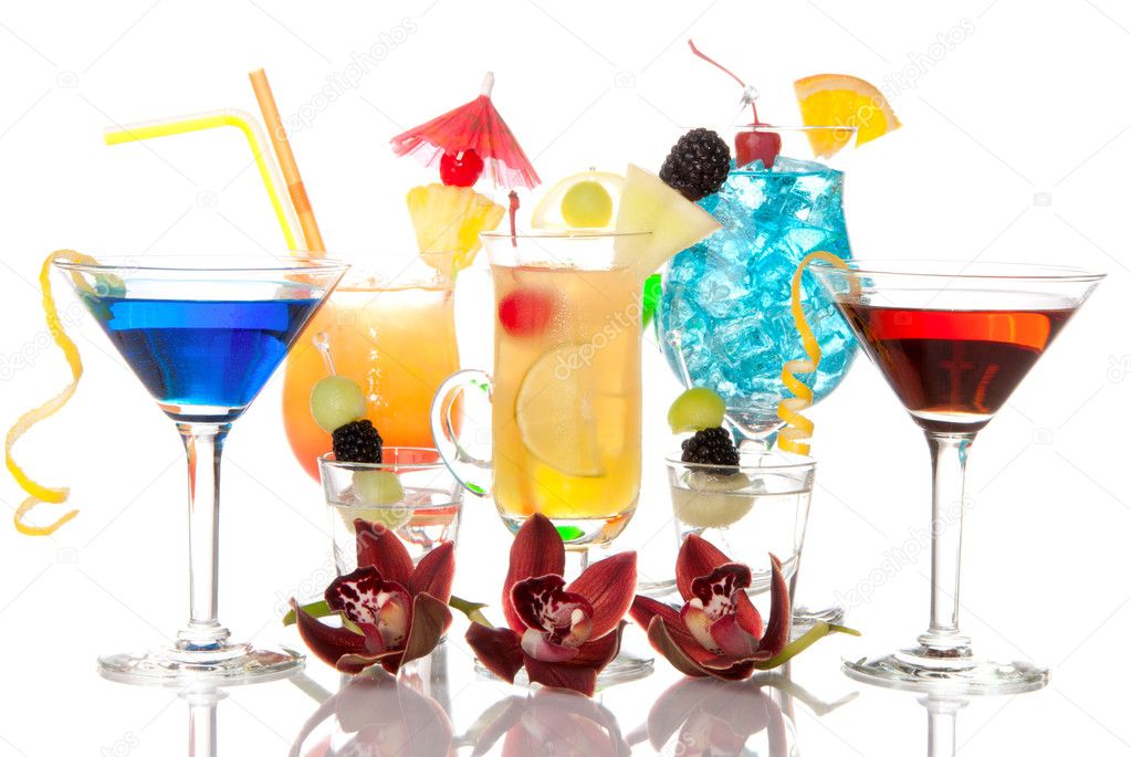 Cocktails Martini Tequila sunrise, vodka, blue hawaiian