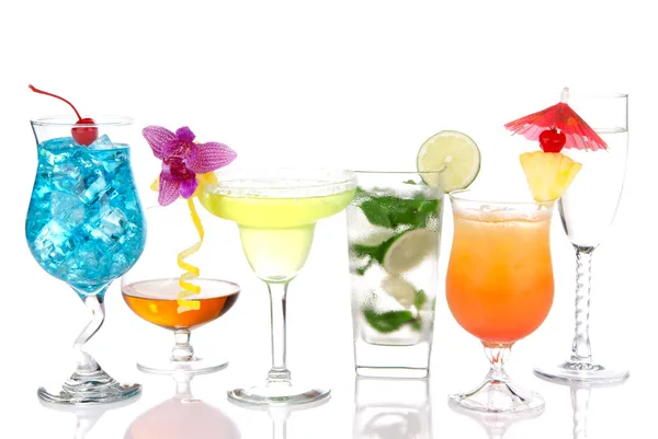 Alcoholische cocktail margarita martini mojito — Stockfoto