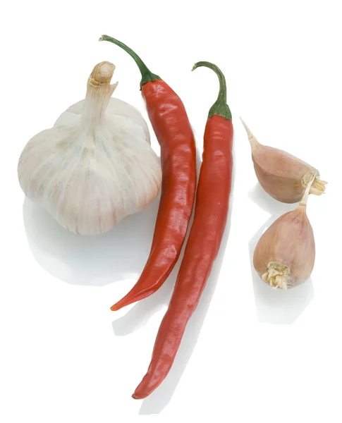 Garlic and chilly peppers — Stock Photo, Image