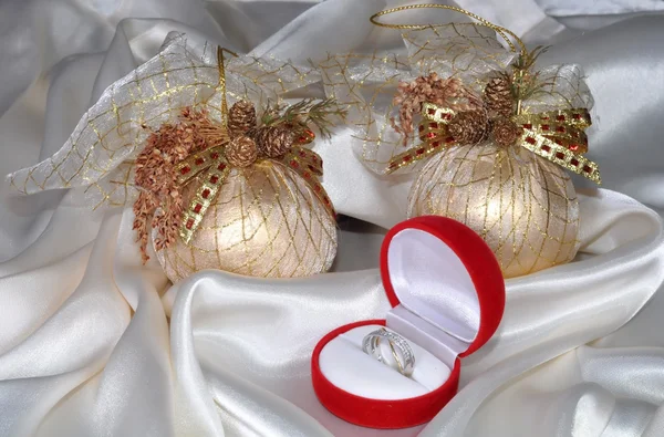 크리스마스 분야와 다이아몬드 반지 — 스톡 사진
