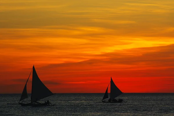 Oceaan zonsondergang gloed landschap — Stockfoto