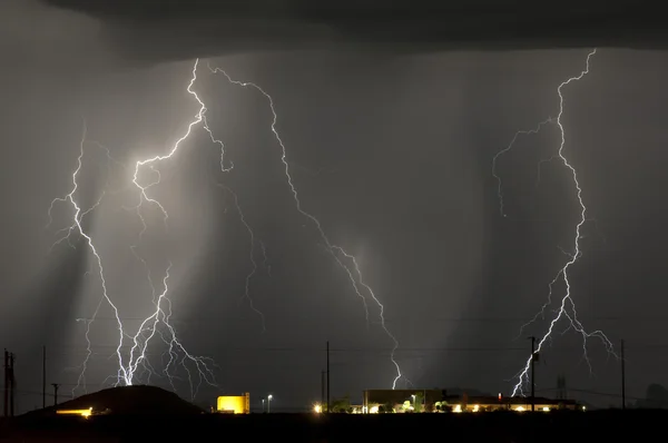 Lightning near Arlington Highschool — Stock Photo, Image