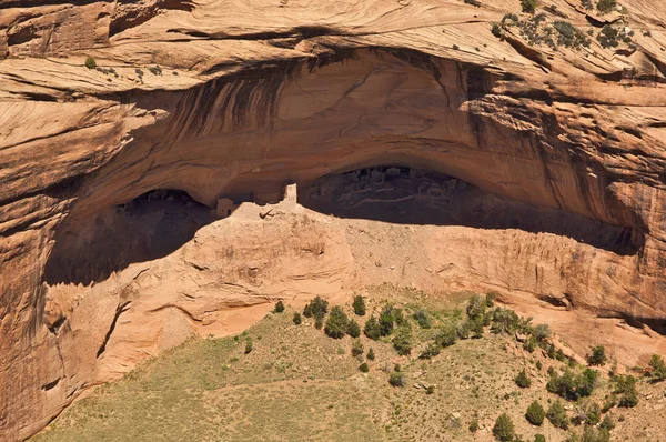 Mummia grotta al canyon de chelly arizona — Foto Stock