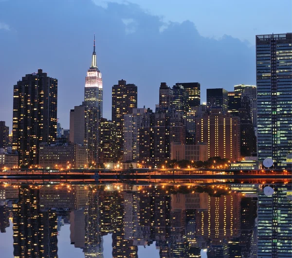 Skyline в центре Манхэттена — стоковое фото
