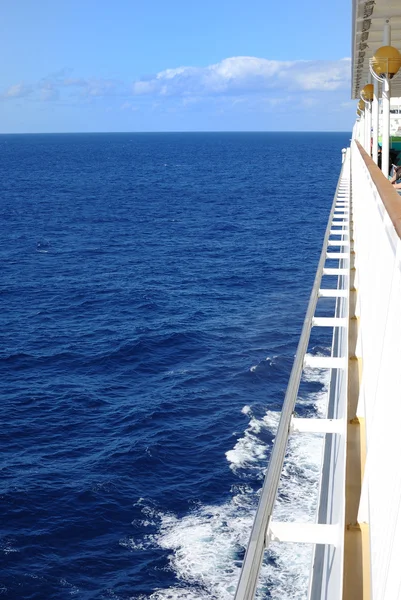 Vista do navio de cruzeiro — Fotografia de Stock