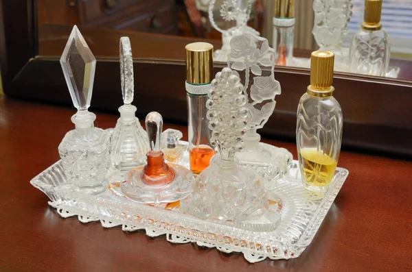 Botellas decorativas de perfume —  Fotos de Stock