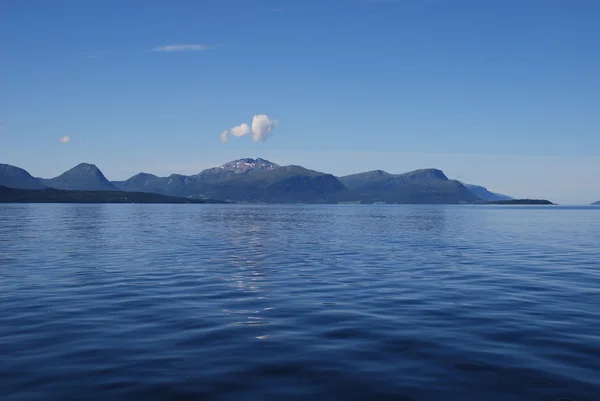 Vista sobre o fiorde, Moldefjord na Noruega, Mais og Romsdal — Fotografia de Stock
